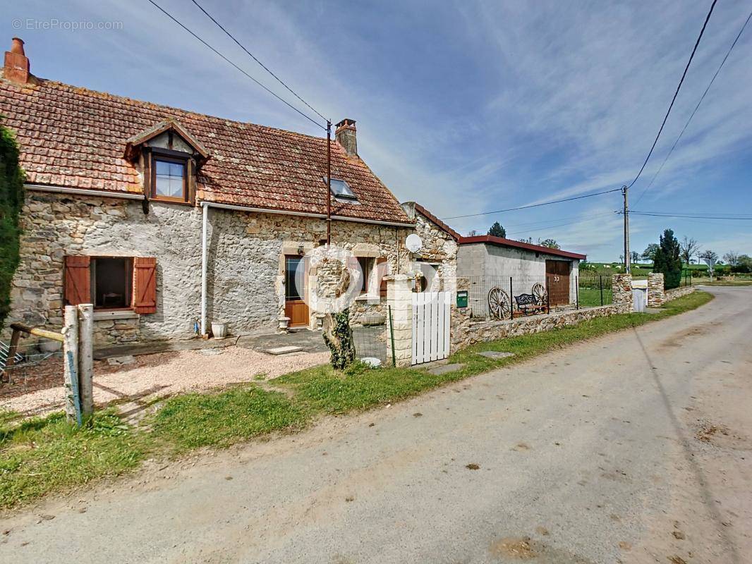 Maison à SAINT-ANGEL