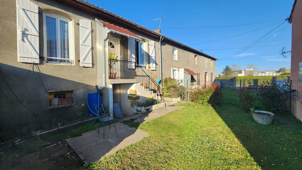 Maison à VIC-EN-BIGORRE
