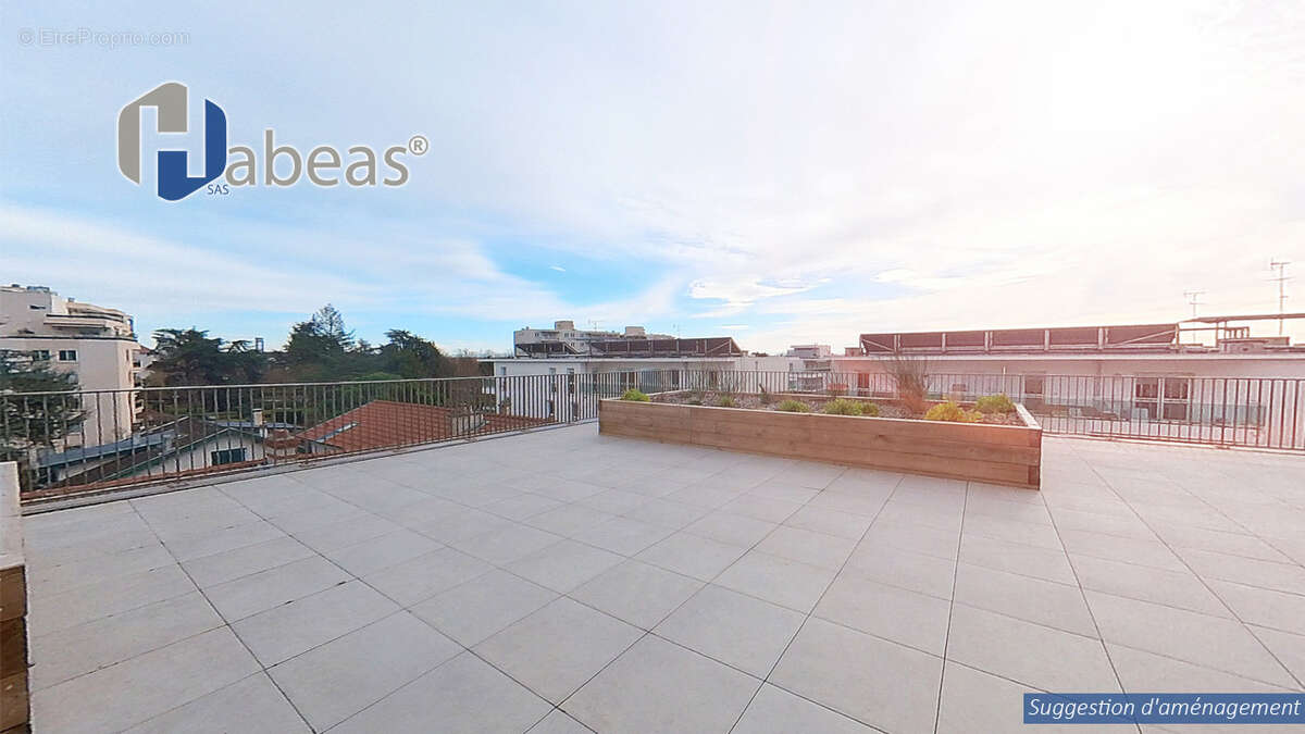 Appartement à LYON-8E