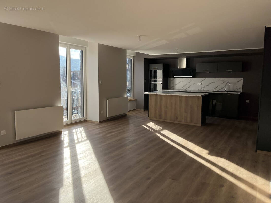 Appartement à MASSIAC