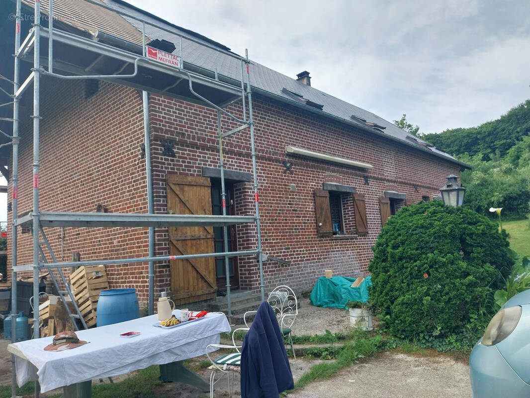 Maison à NEUFCHATEL-EN-BRAY