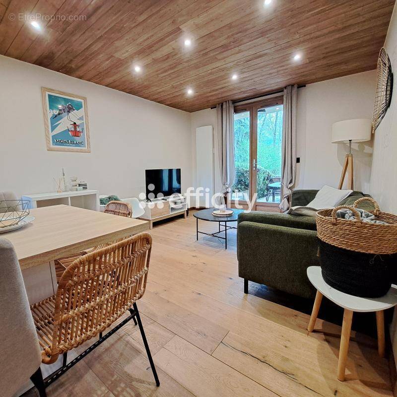 Appartement à DEMI-QUARTIER