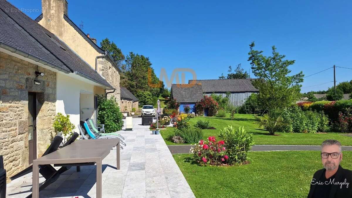 Maison à GUERLESQUIN