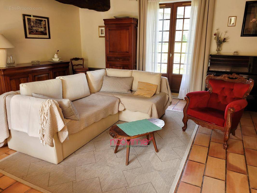 Maison à DERVAL