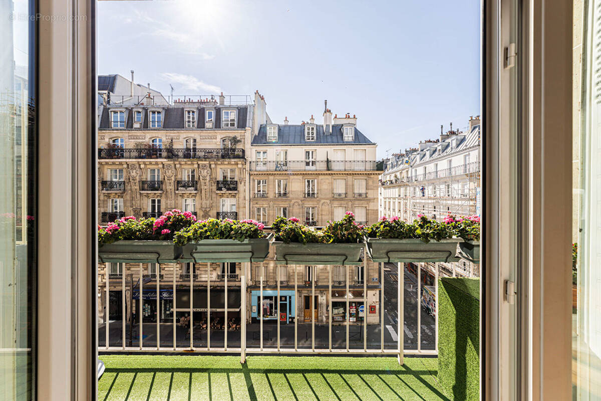 Appartement à PARIS-15E