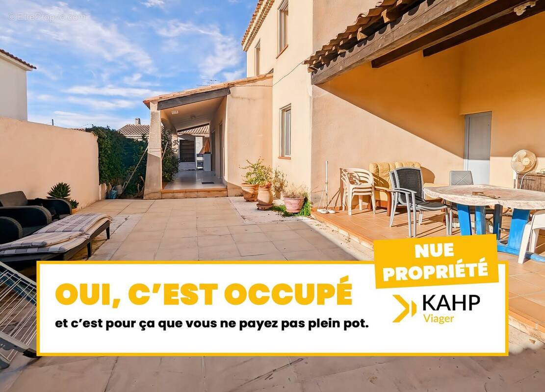 Maison à CEYRESTE