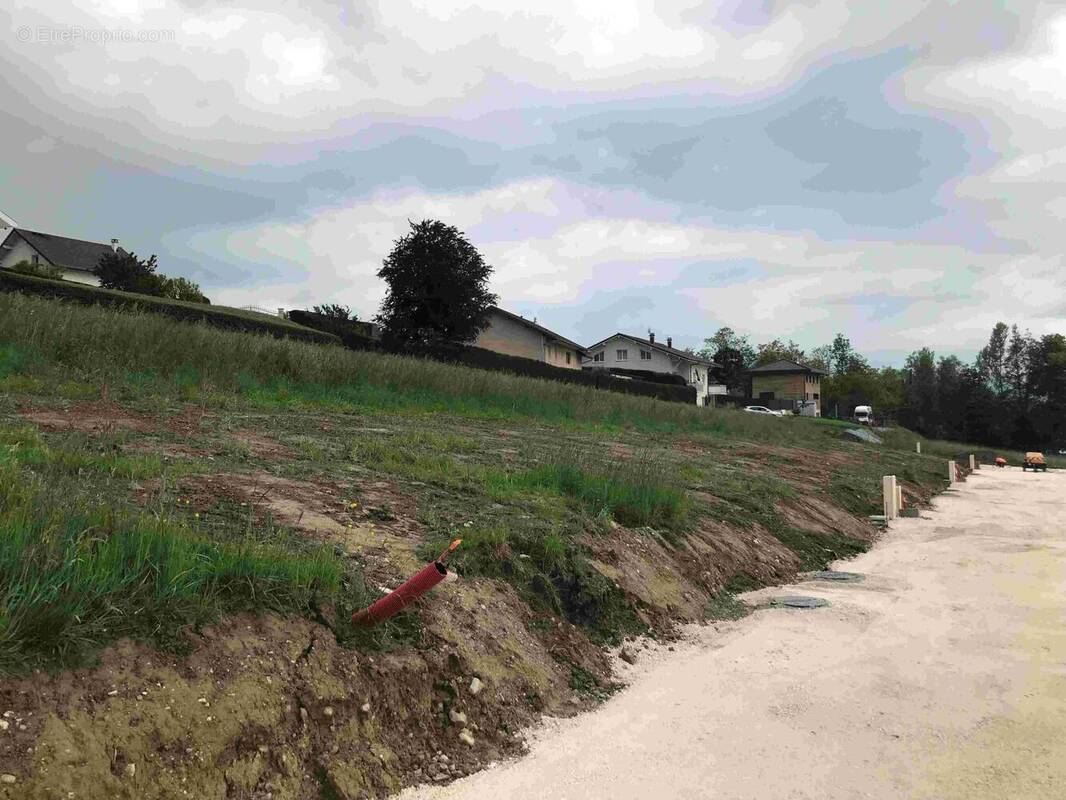 Terrain à THONON-LES-BAINS