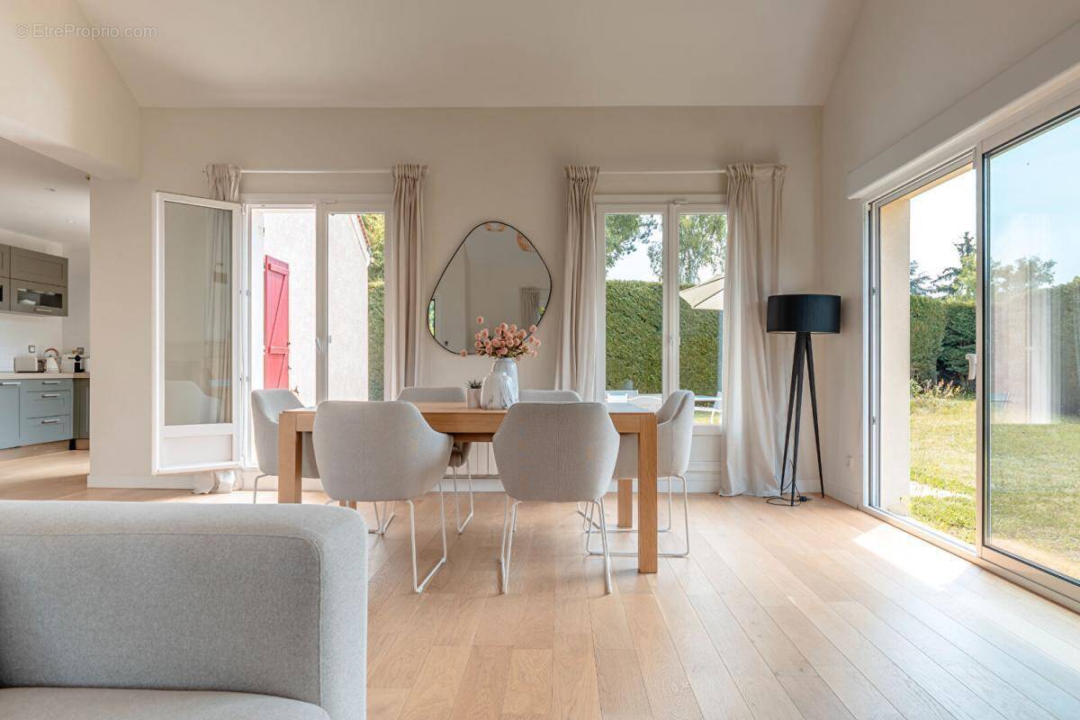 Maison à MAROLLES-EN-BRIE