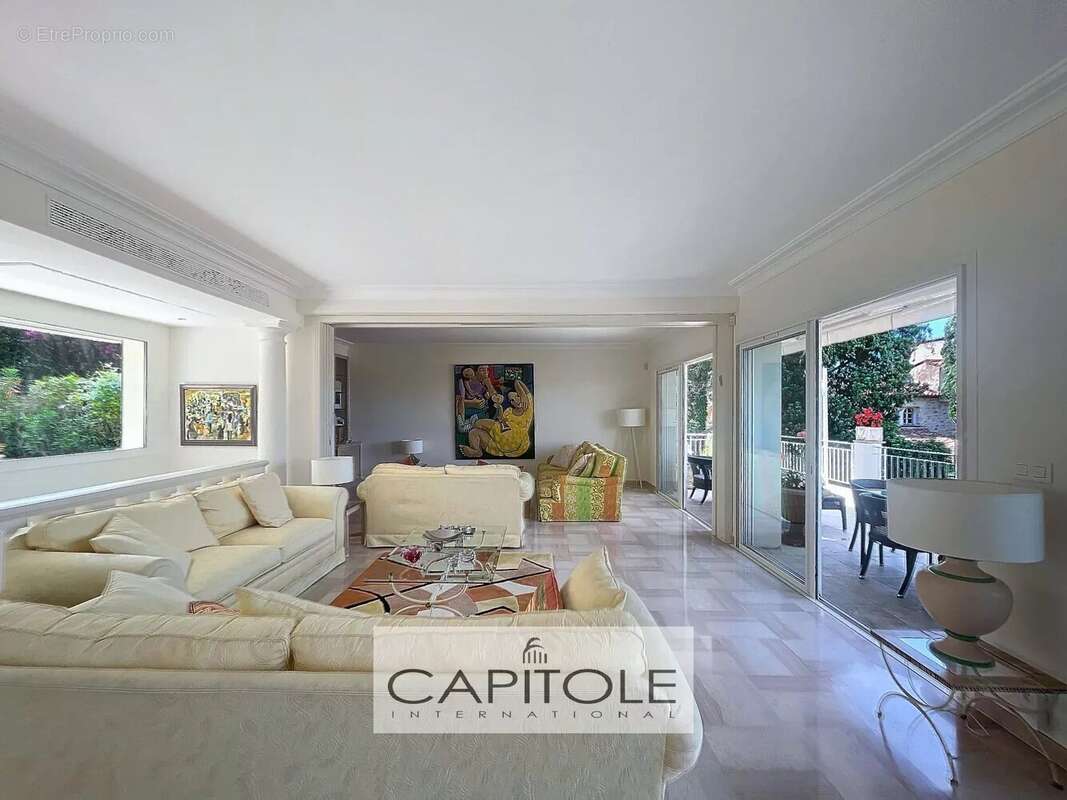 Maison à ANTIBES