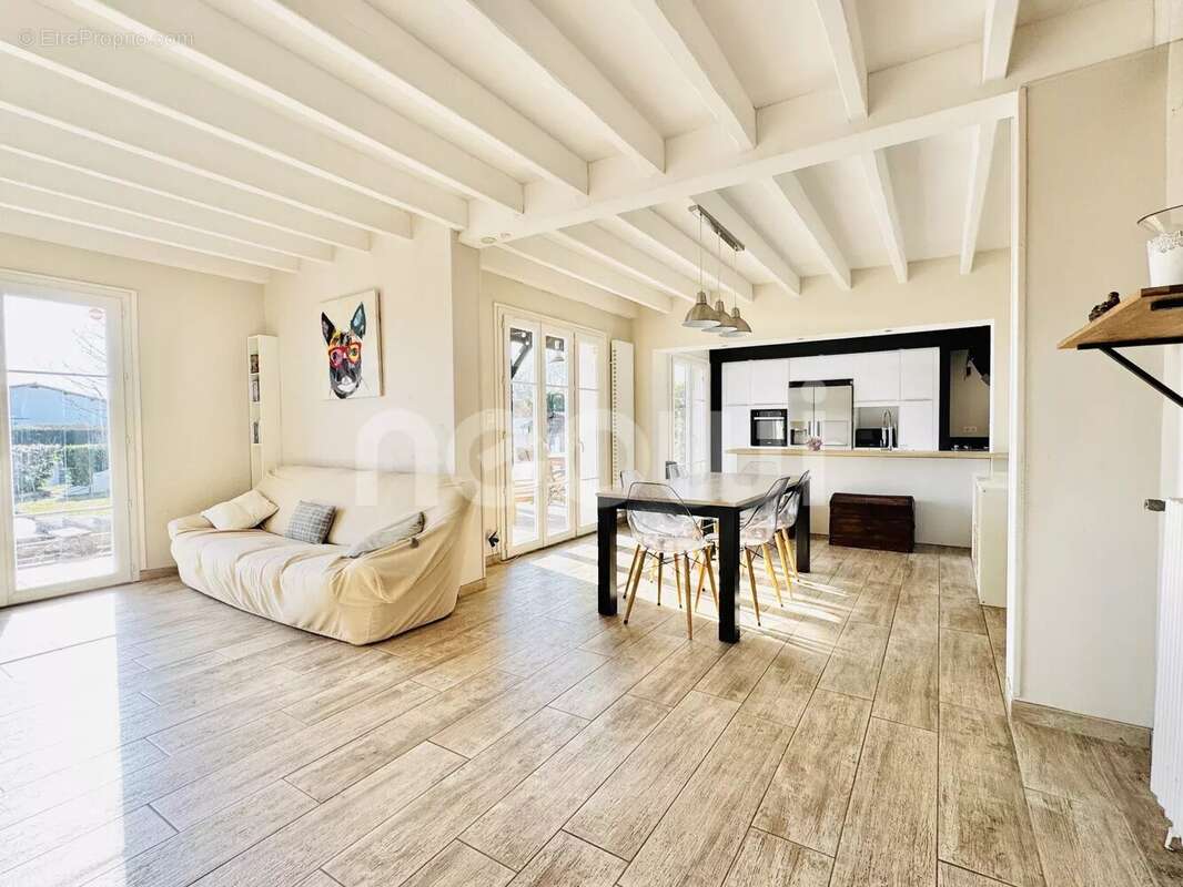 Maison à MARSAT