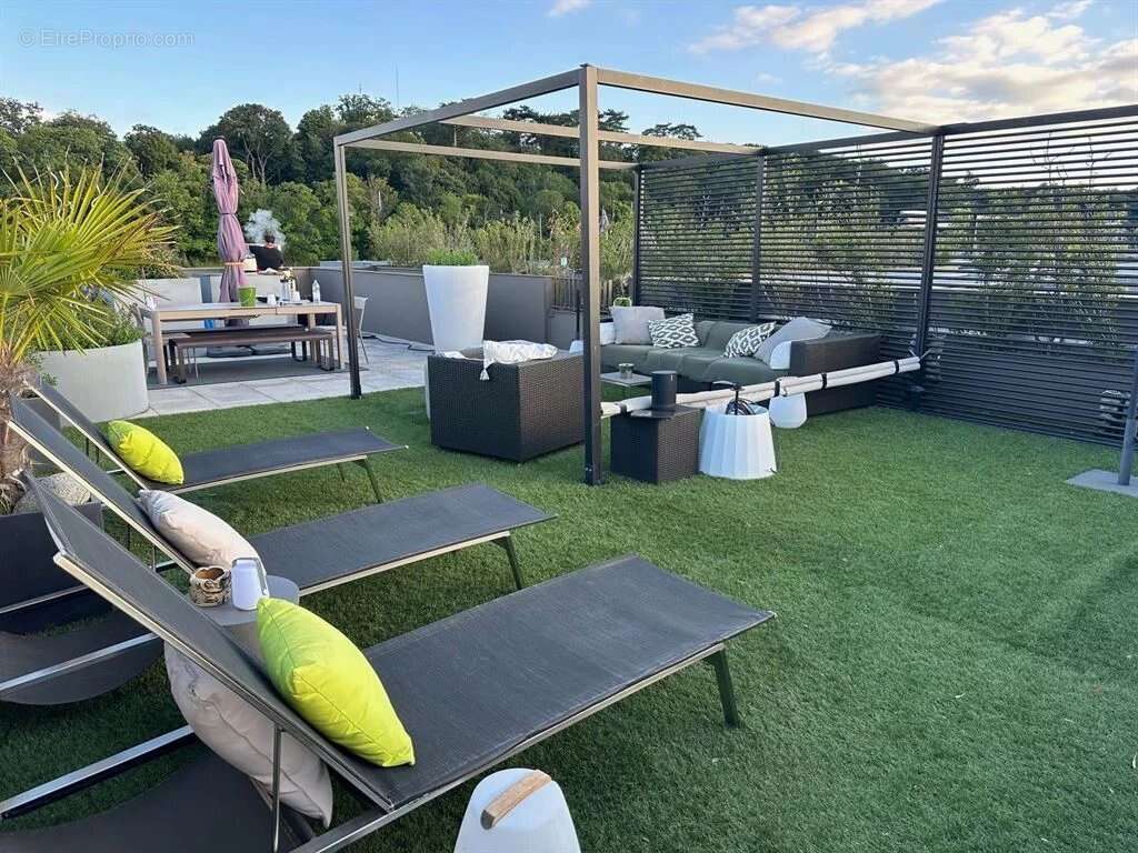 Appartement à VERSAILLES
