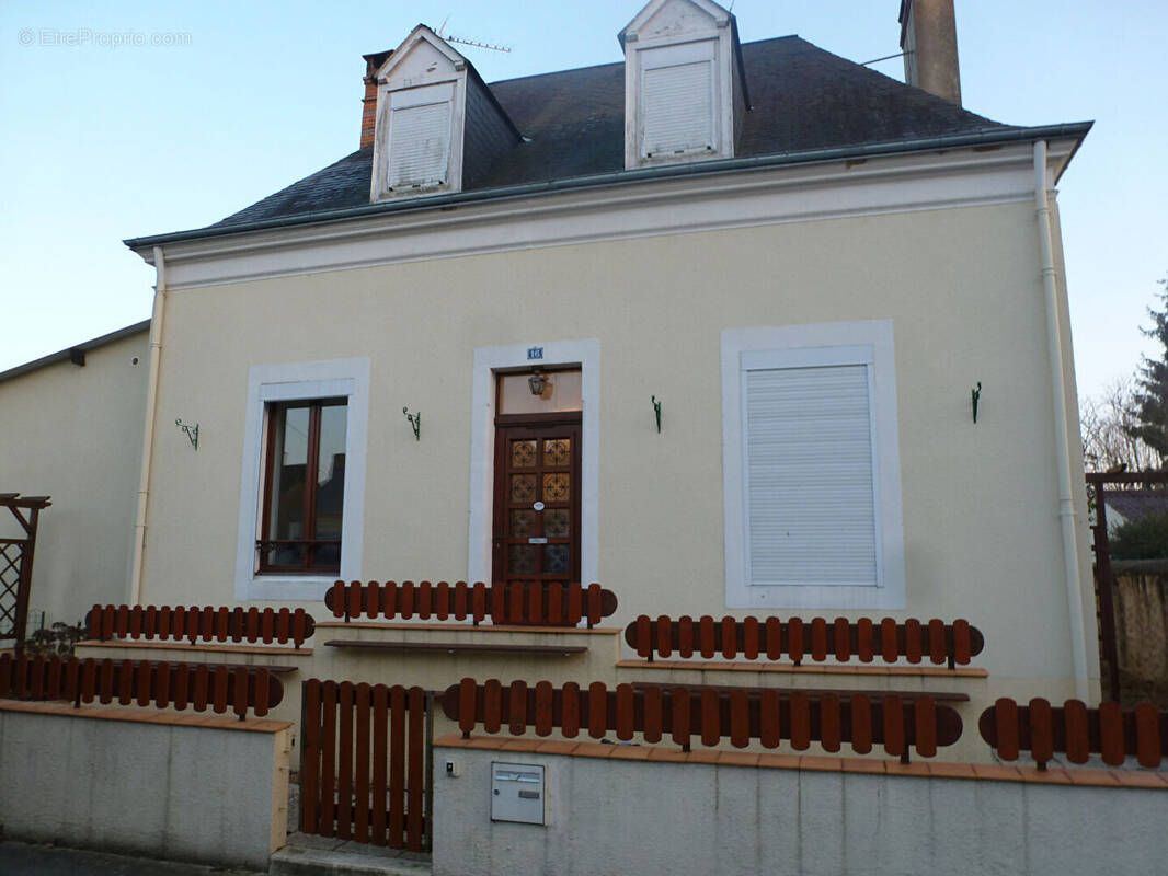 Maison à CONNERRE