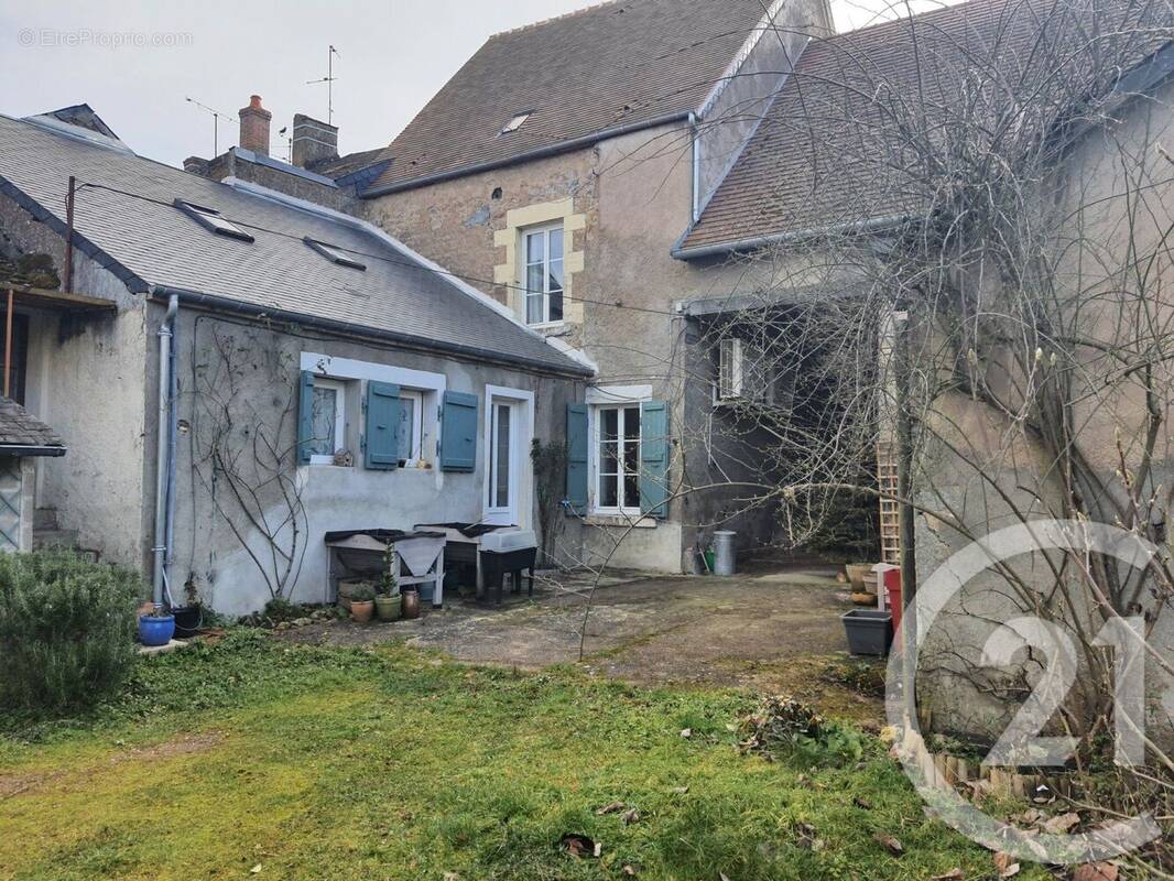 Maison à CORBIGNY