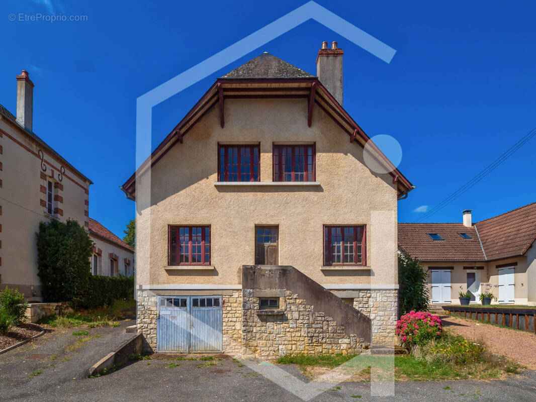 Maison à SANCERRE
