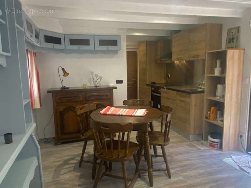 Maison à DARVAULT