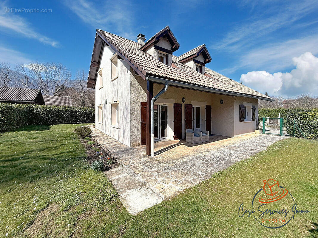 Maison à DIVONNE-LES-BAINS