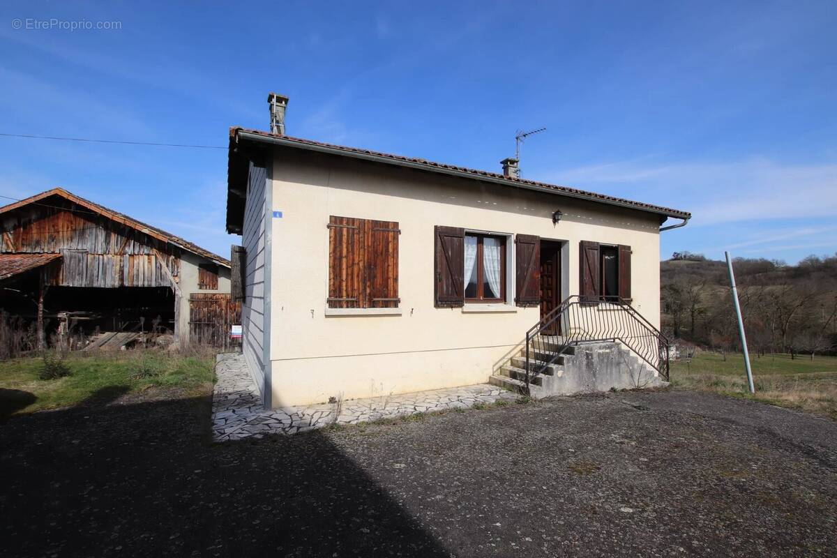 Maison à ESCOSSE