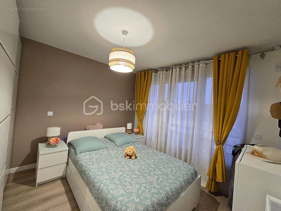 Appartement à CLAYE-SOUILLY