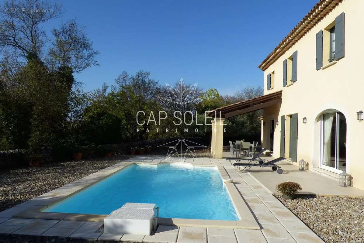 Maison à CABRIERES-D&#039;AVIGNON