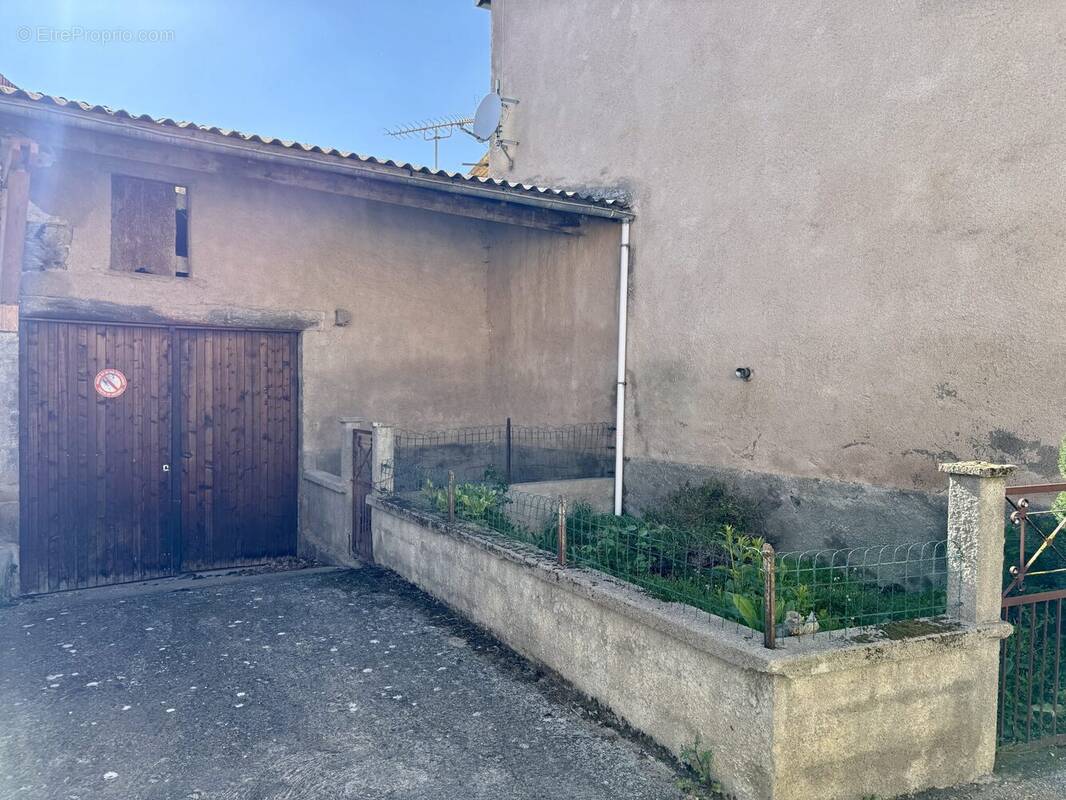 Maison à CHAURIAT