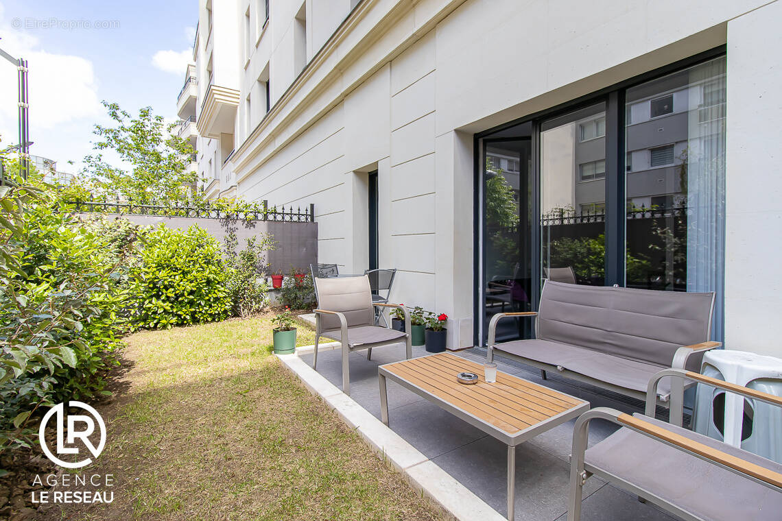 Appartement à LEVALLOIS-PERRET