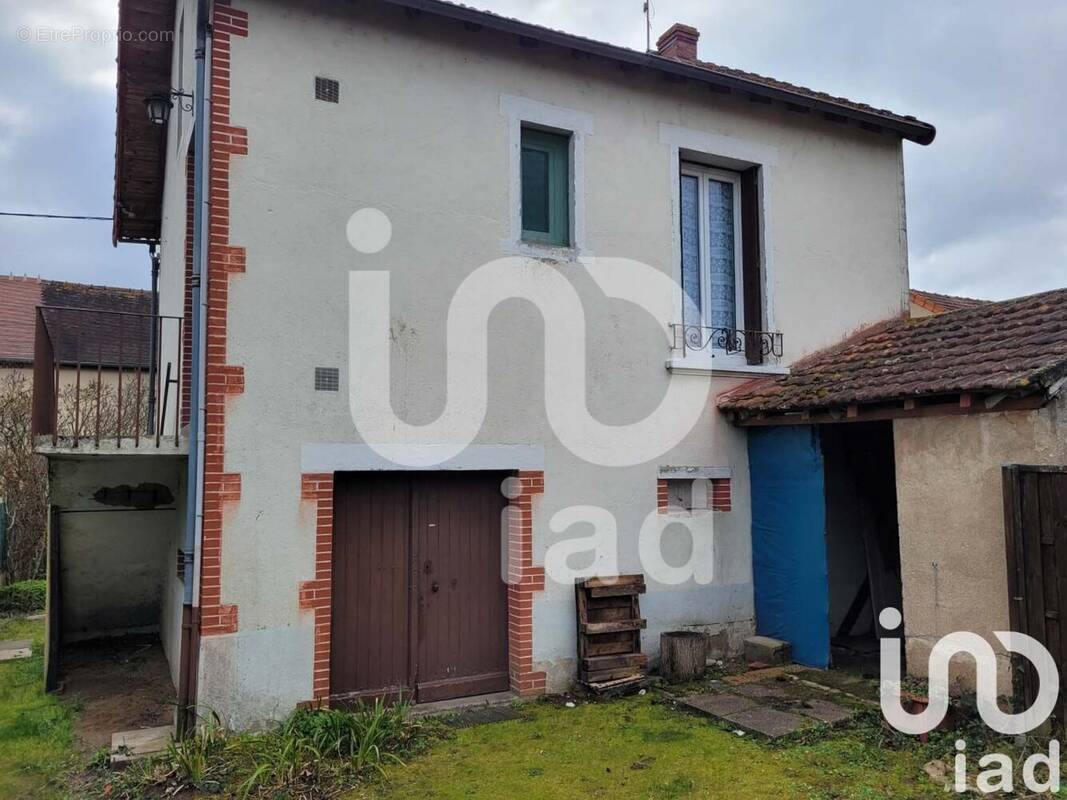 Photo 1 - Maison à DOMERAT