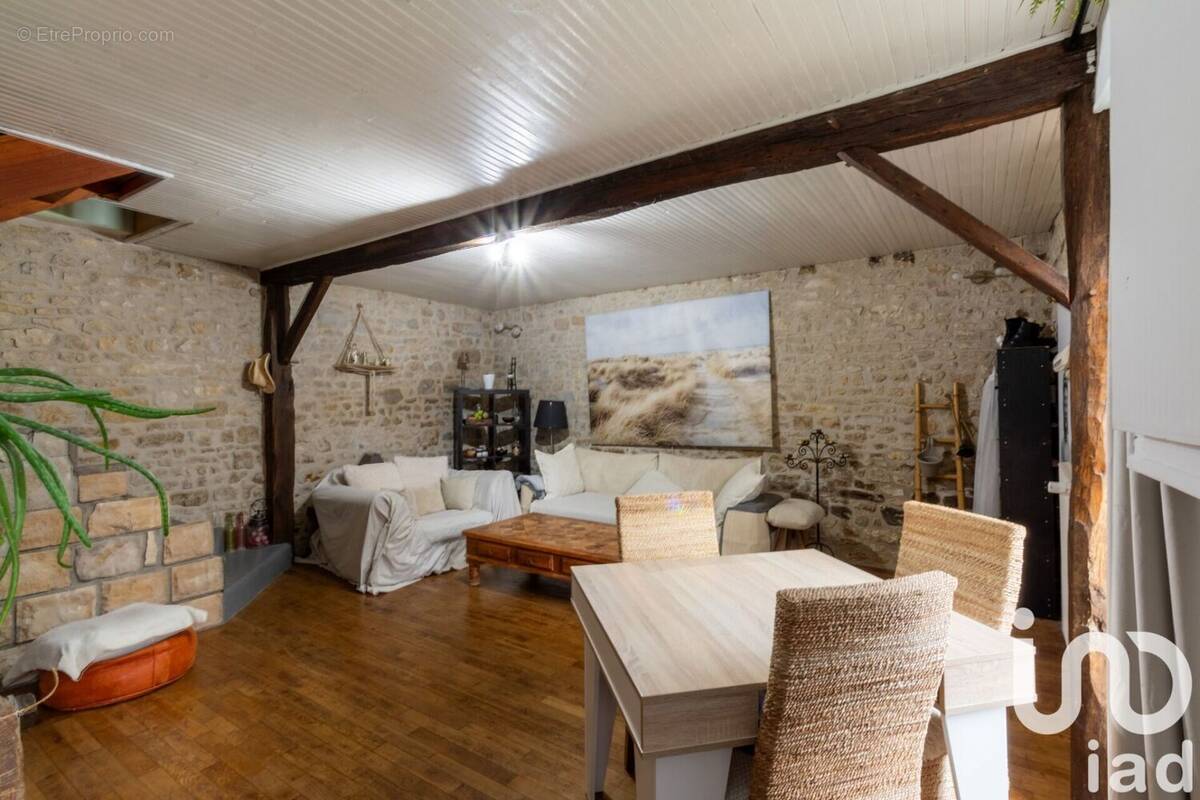 Photo 1 - Maison à MONTIGNY-SUR-LOING