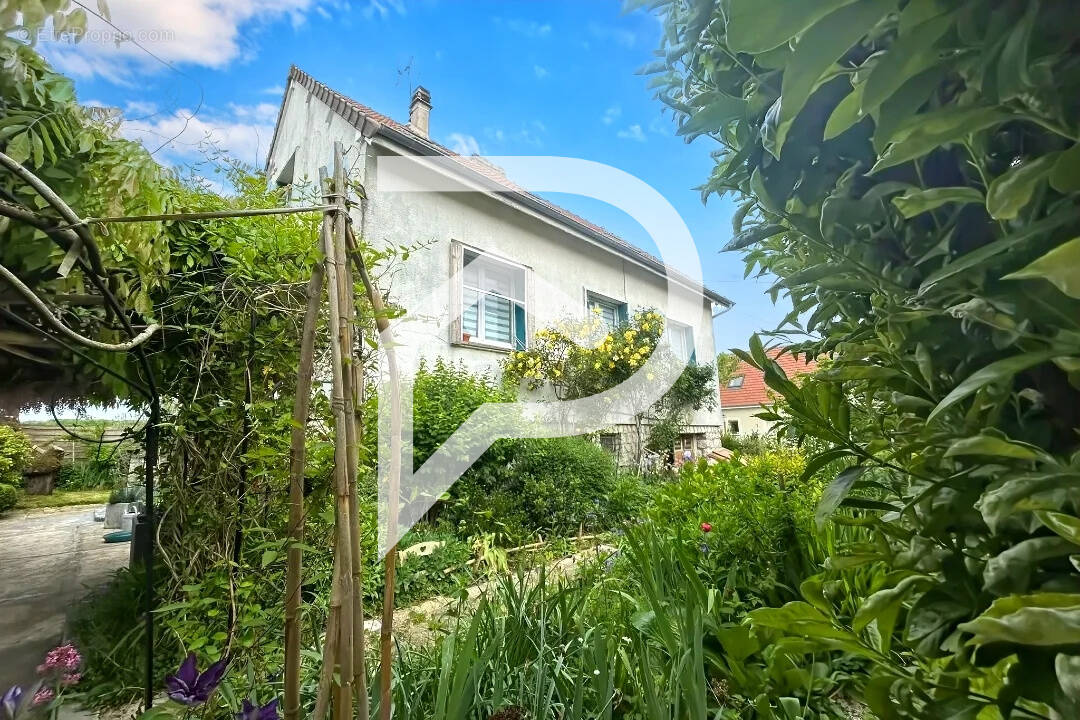 Maison à PECY