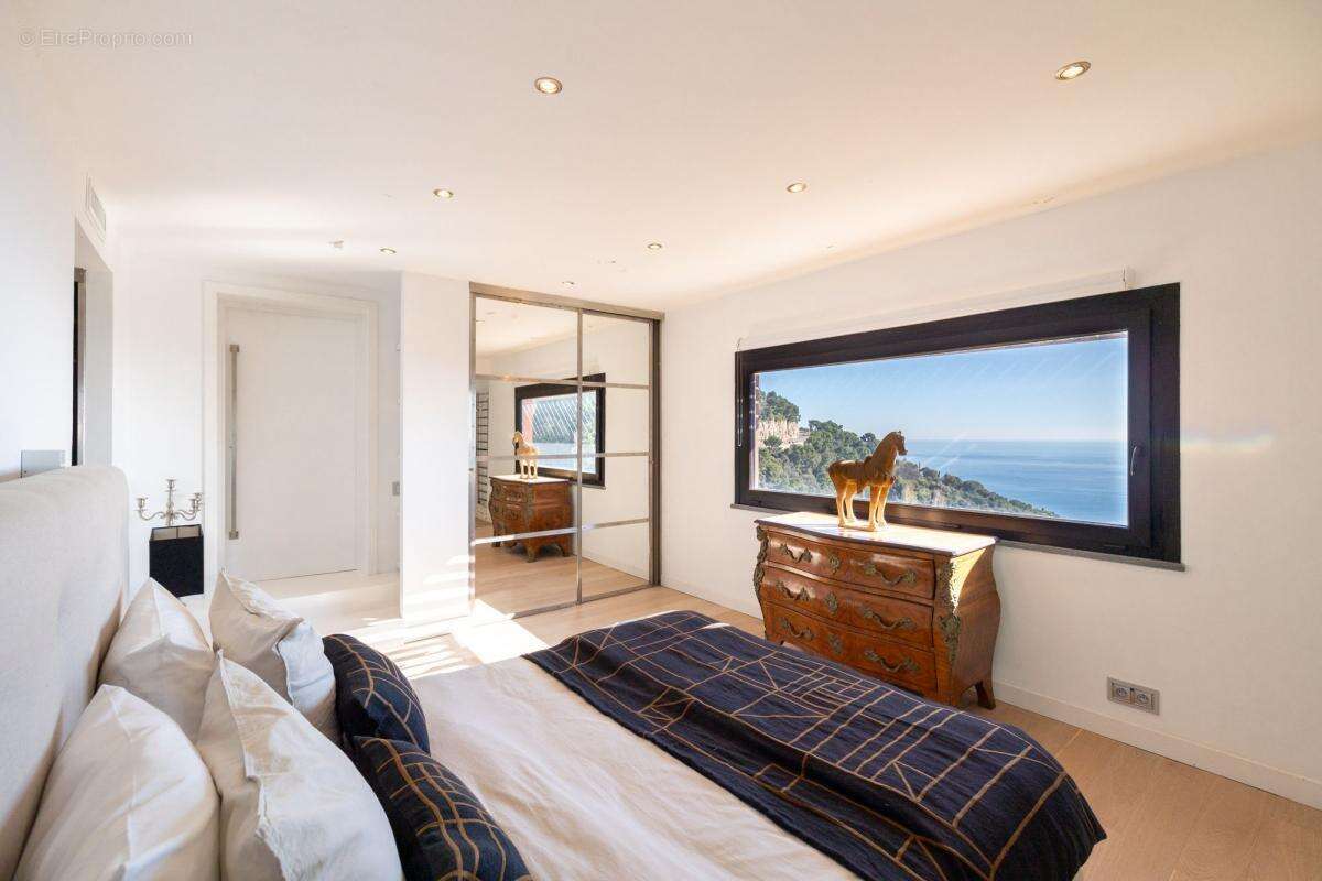 Maison à VILLEFRANCHE-SUR-MER