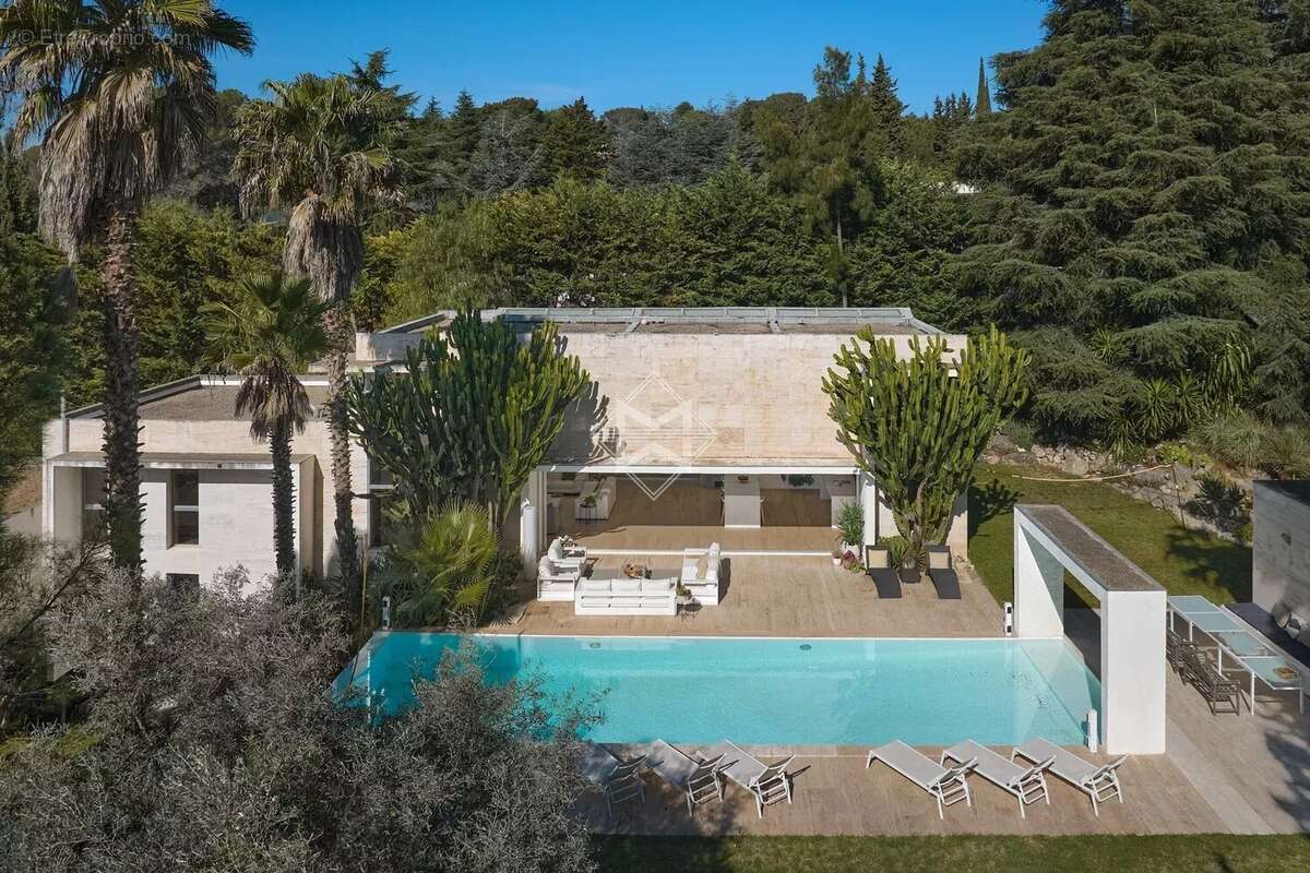 Maison à BIOT