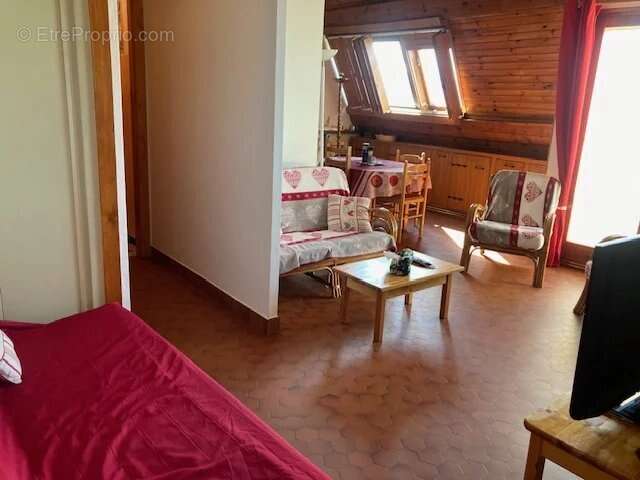 Appartement à FONT-ROMEU-ODEILLO-VIA