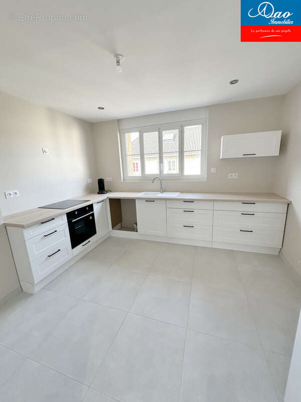 Appartement à LA CHAPELLE-SAINT-LUC