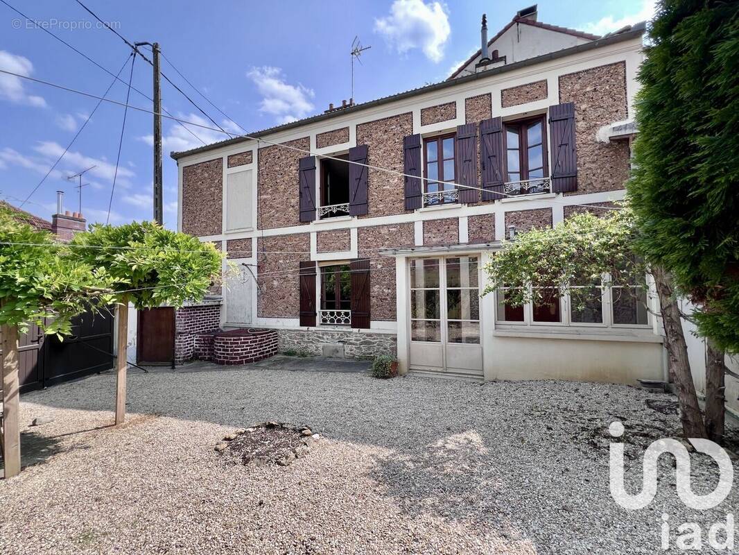 Photo 1 - Maison à TOURNAN-EN-BRIE