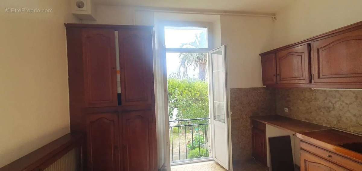 Appartement à VALLAURIS