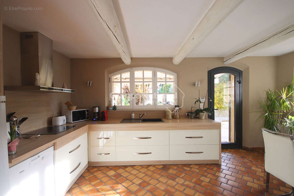 Maison à MONTEUX