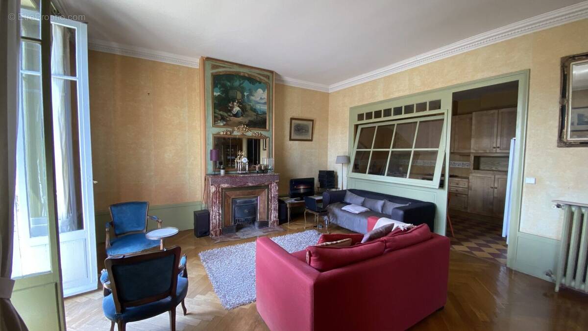Appartement à LYON-6E