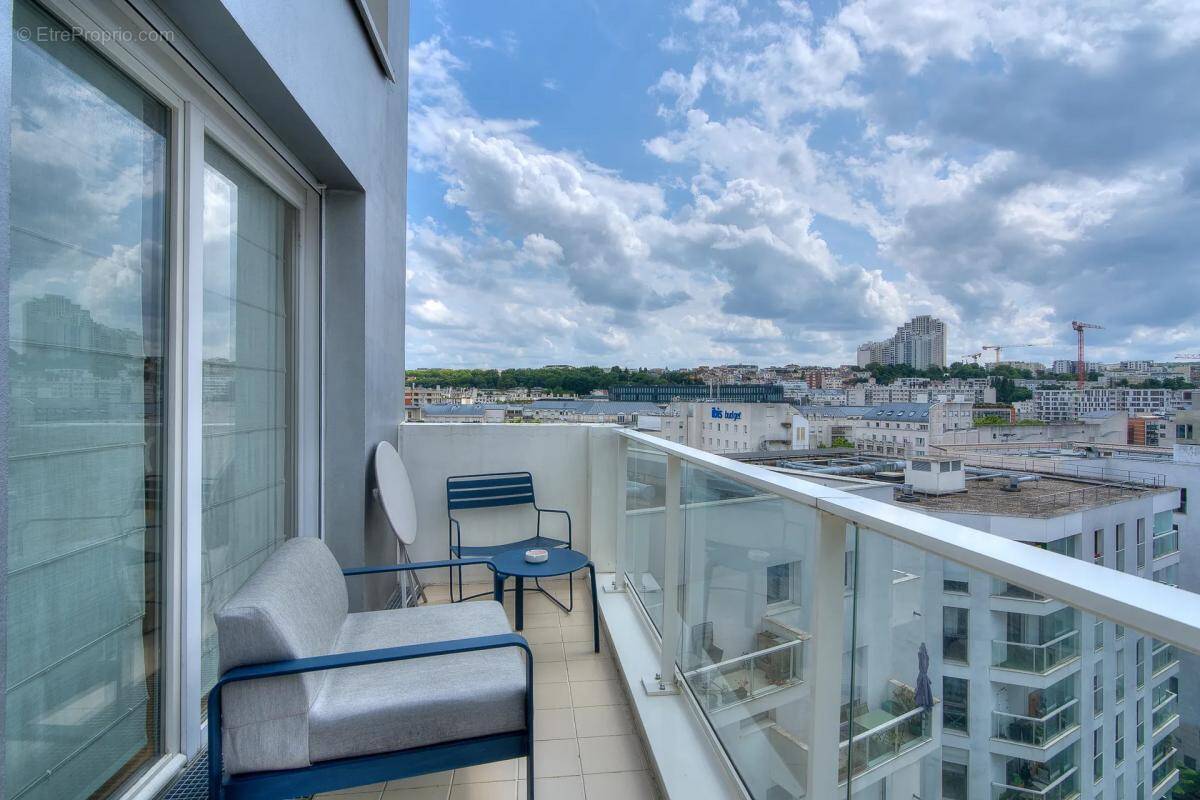 Appartement à ISSY-LES-MOULINEAUX