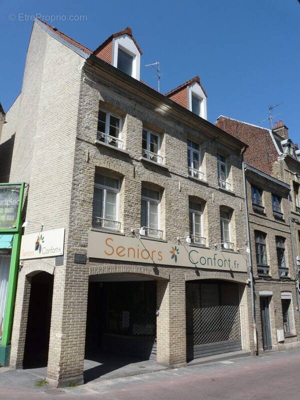 Immeuble à vendre Saint-Omer façade - Appartement à SAINT-OMER
