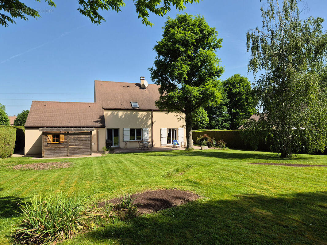 Maison à MONTFORT-L&#039;AMAURY
