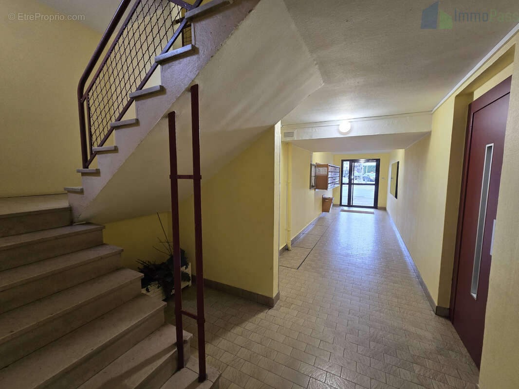 Appartement à LYON-8E