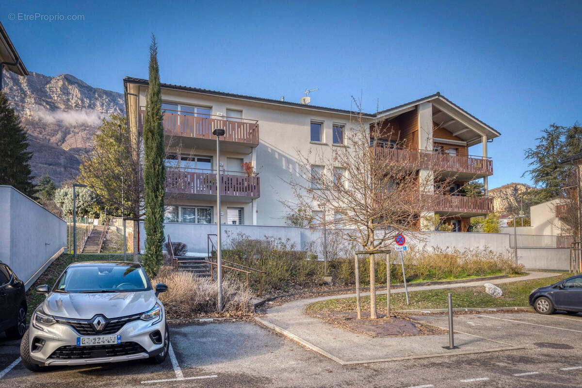 Appartement à CLAIX