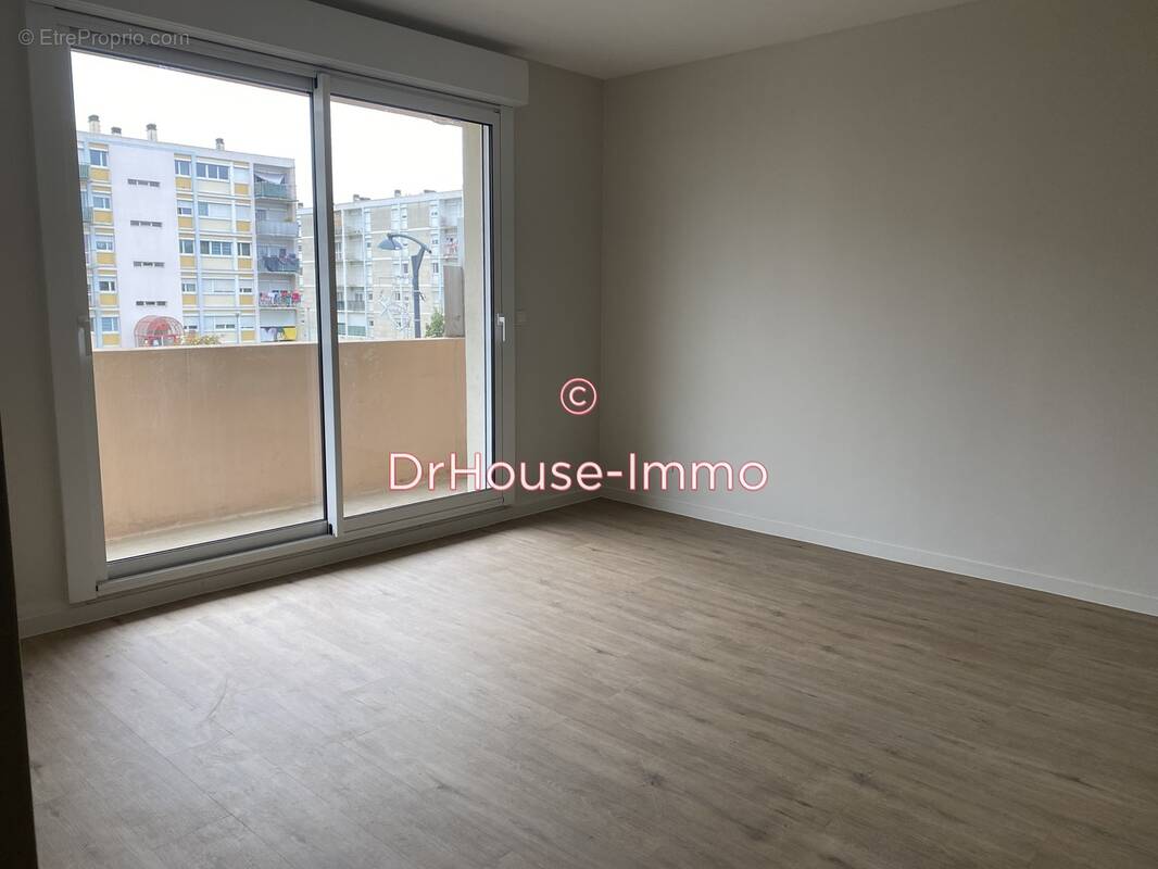 Appartement à CHATELLERAULT