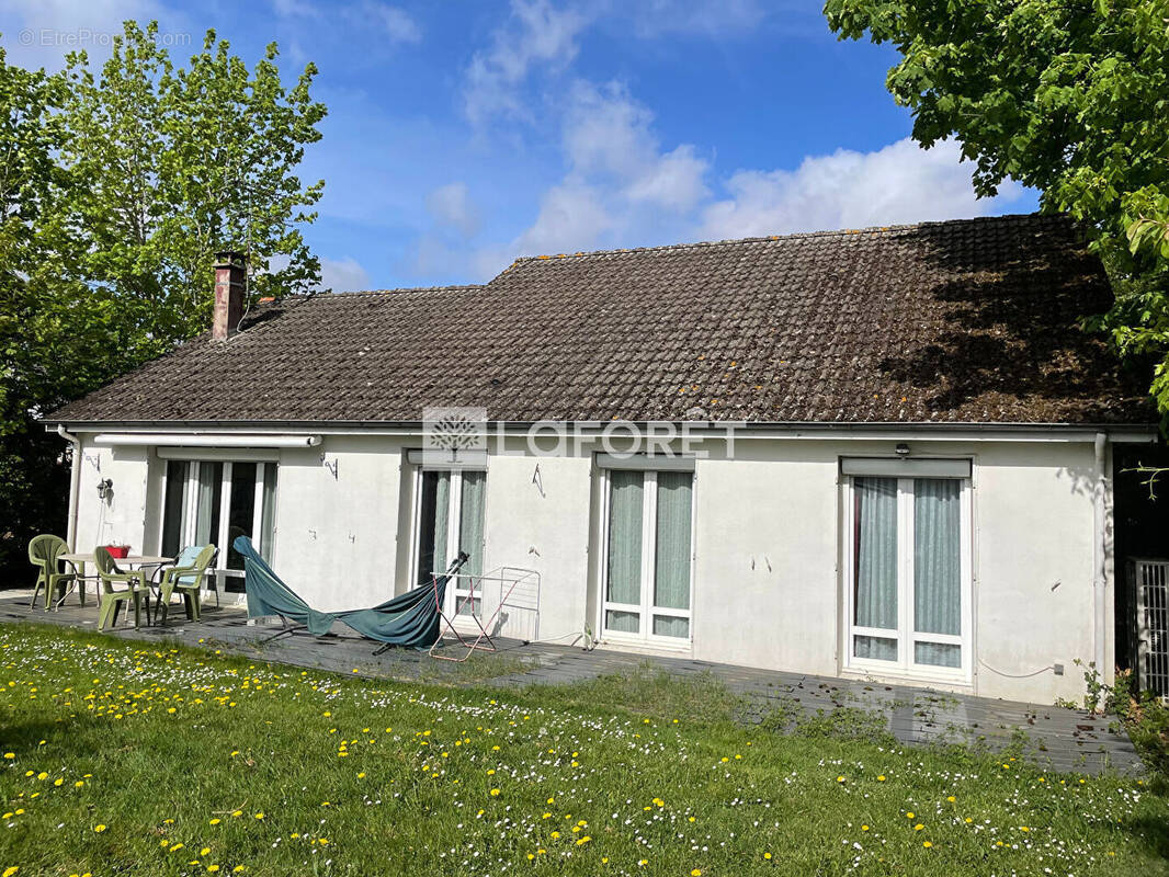Maison à LIMEIL-BREVANNES