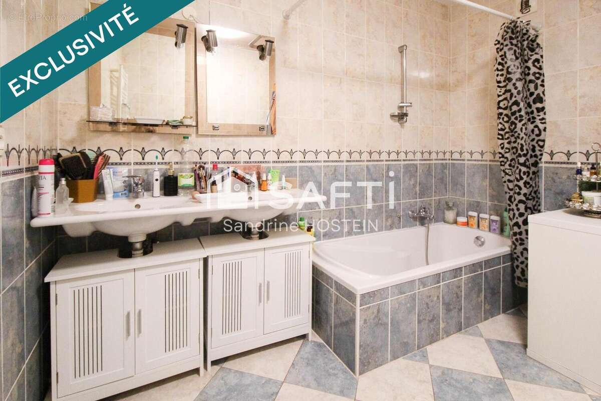 Photo 5 - Appartement à AUDUN-LE-TICHE