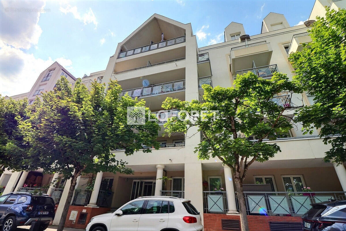 Appartement à RUEIL-MALMAISON