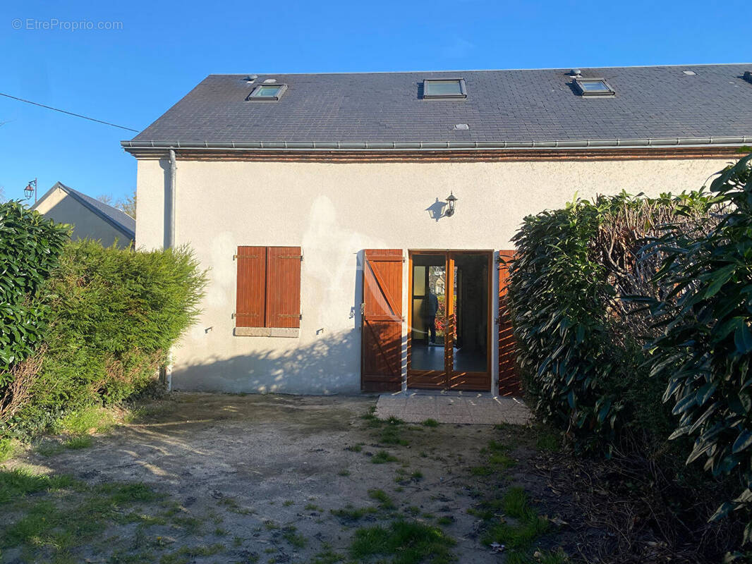 Appartement à VITRY-AUX-LOGES