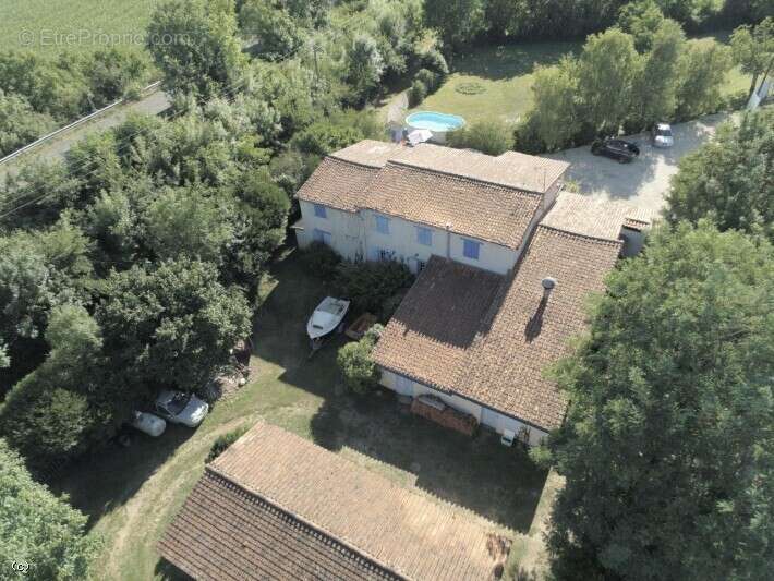 Maison à VERTEUIL-SUR-CHARENTE