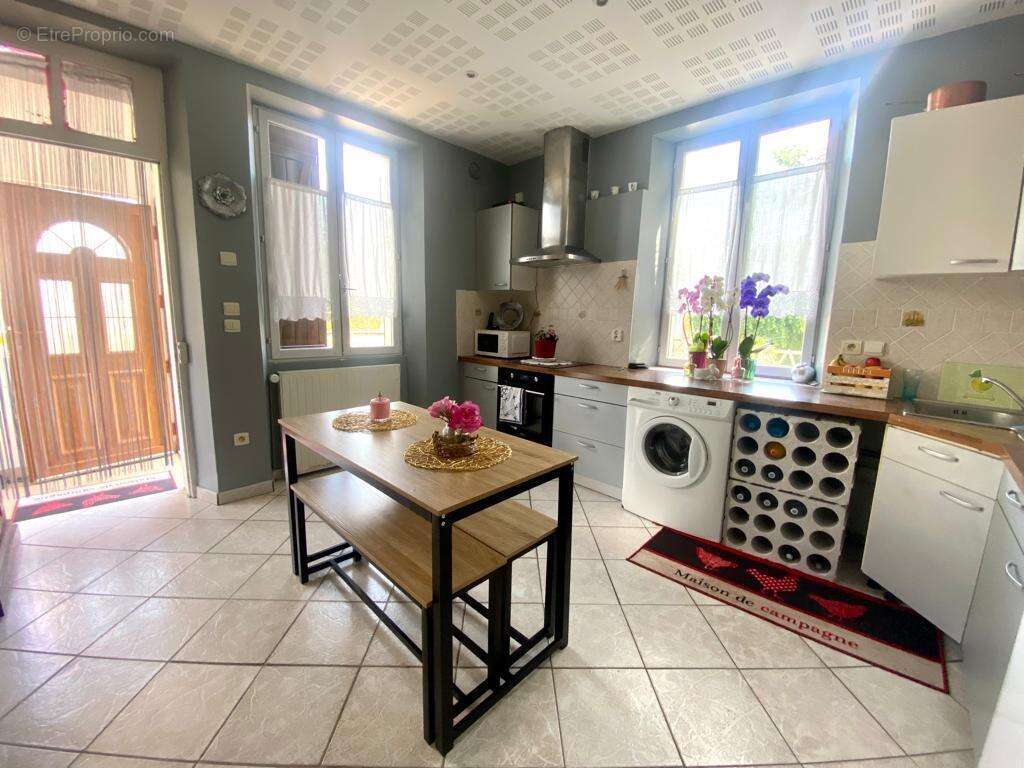 Maison à ANGERVILLE