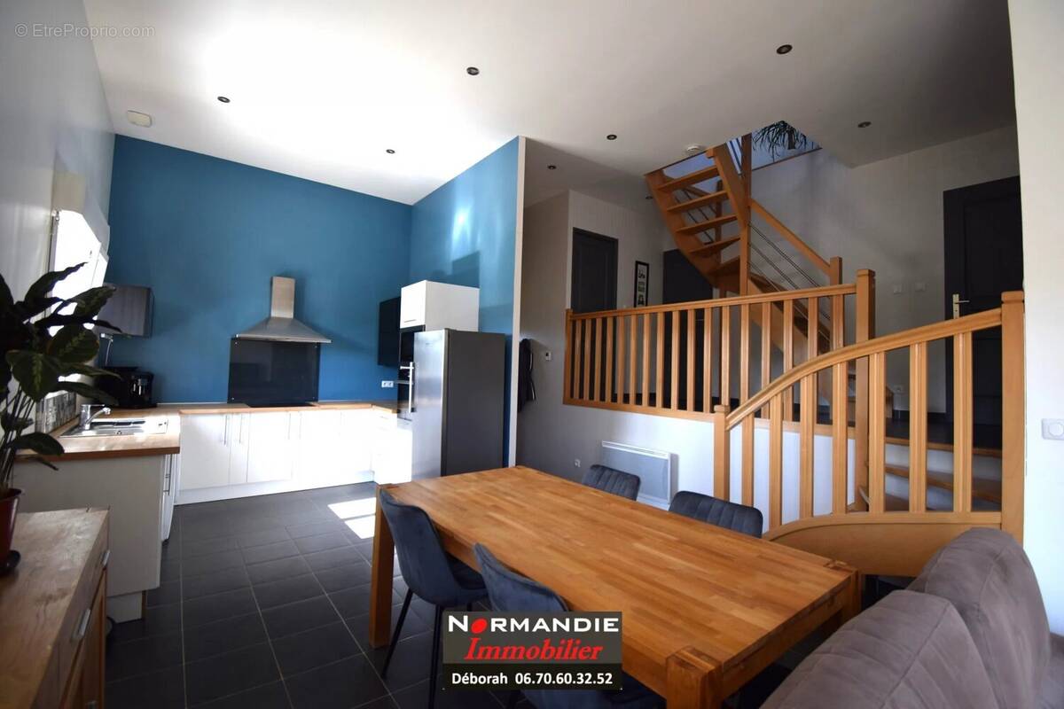 Maison à PAVILLY