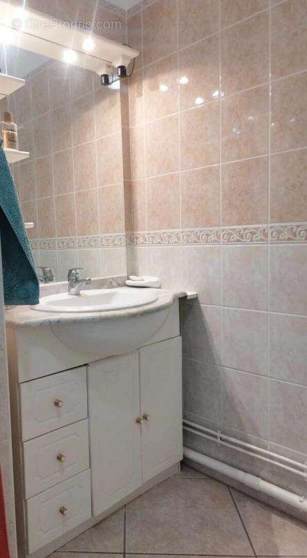 Appartement à PORT-DE-BOUC